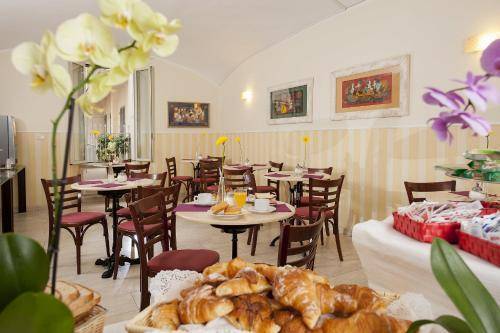 Hotel des Artistes, Rome