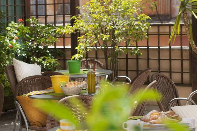 Hotel des Artistes, Rome