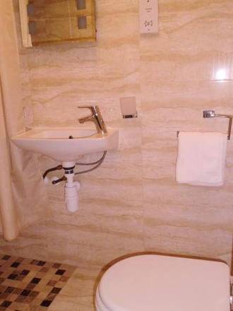 George Hotel, London