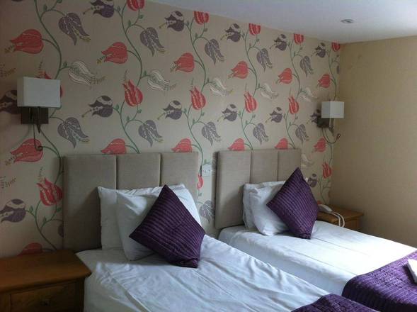 George Hotel, London