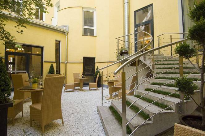 Hotel Rathaus - Wein & Design, Vienna