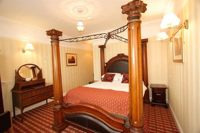 Castle Hotel, Dublin