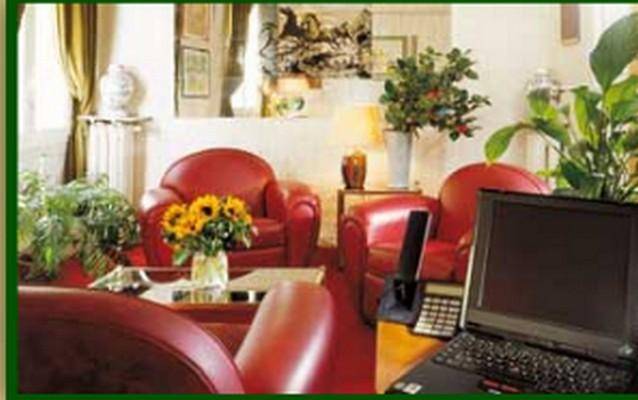 H&ocirc;tel Londres Saint Honor&eacute;, Paris